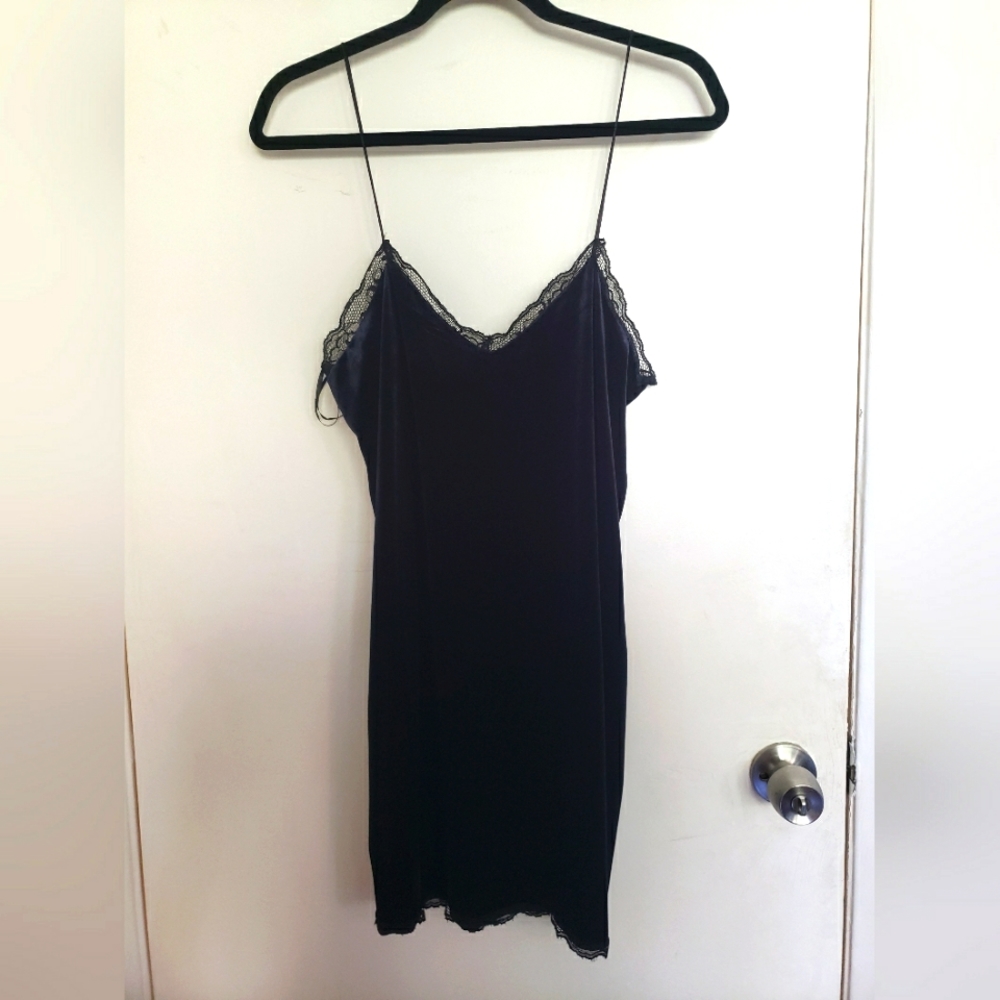 NWT Zara Velvet Dress